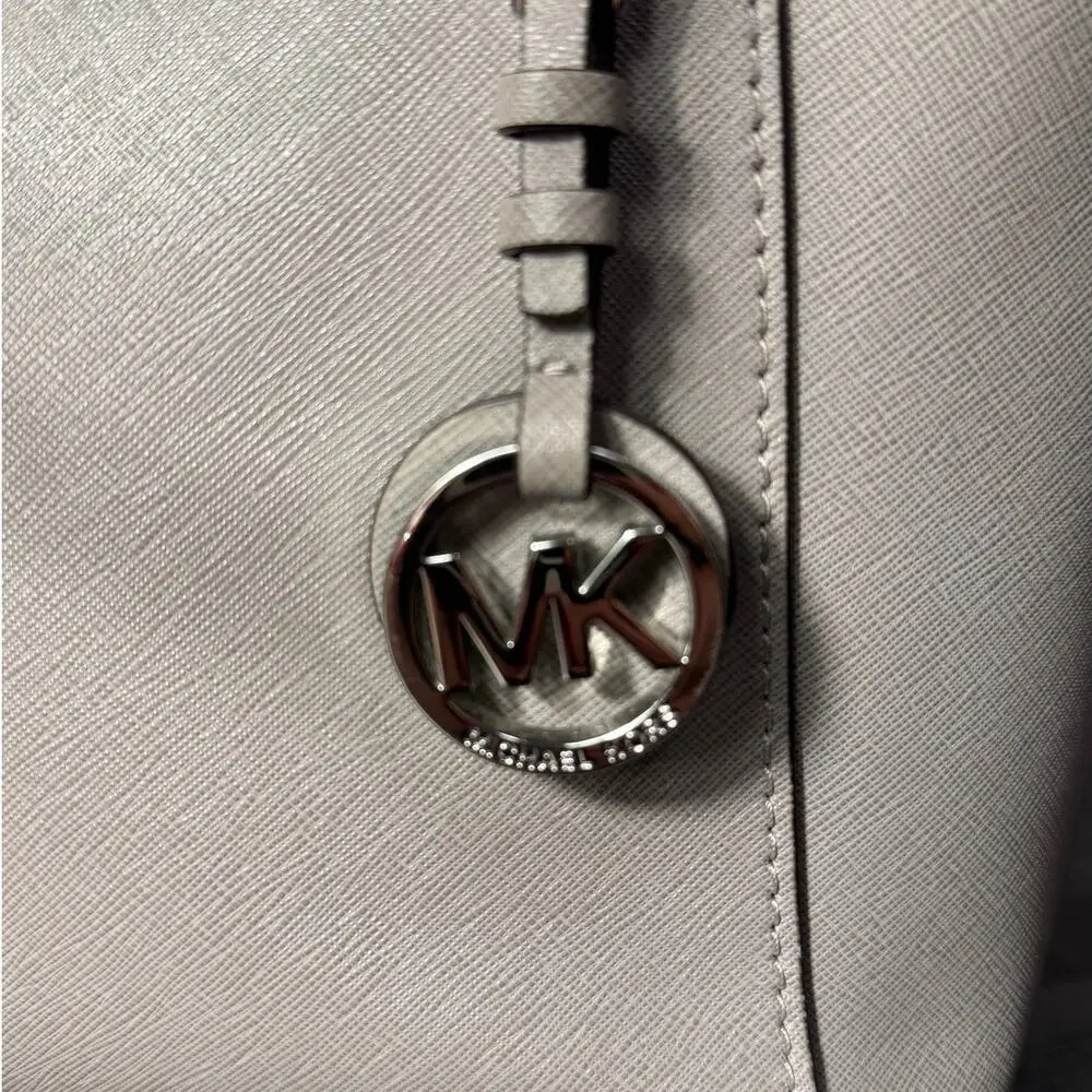 2-Piece Michael Kors Charlotte Tote & Jet Set‎ Long Wallet